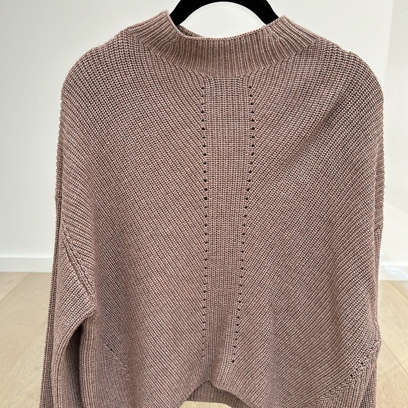 Bandier Le Ore Lodi sweater and pant set - Picture 5 of 11